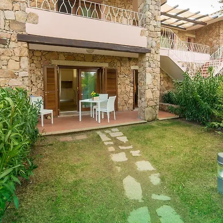 Residenze Dei Fiori בית נופש