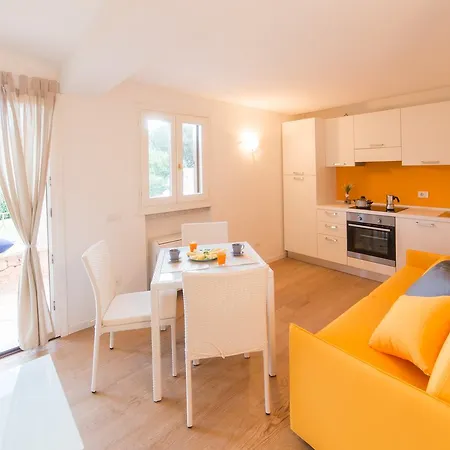בית נופש Residenze Dei Fiori פורטו רוטונדו