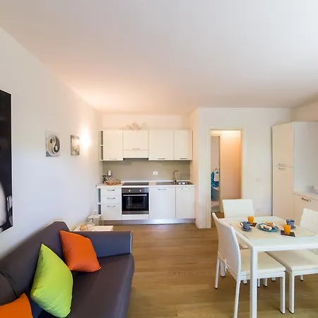 Residenze Dei Fiori בית נופש